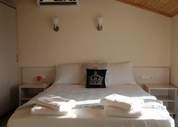 Deska Hisar Garden Ξενοδοχείο *