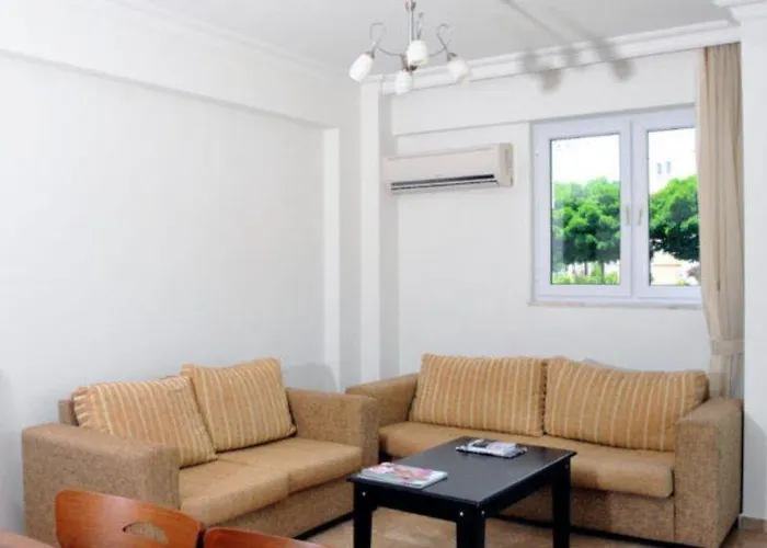 Deska Hisar Garden Ξενοδοχείο Ολουντενίζ